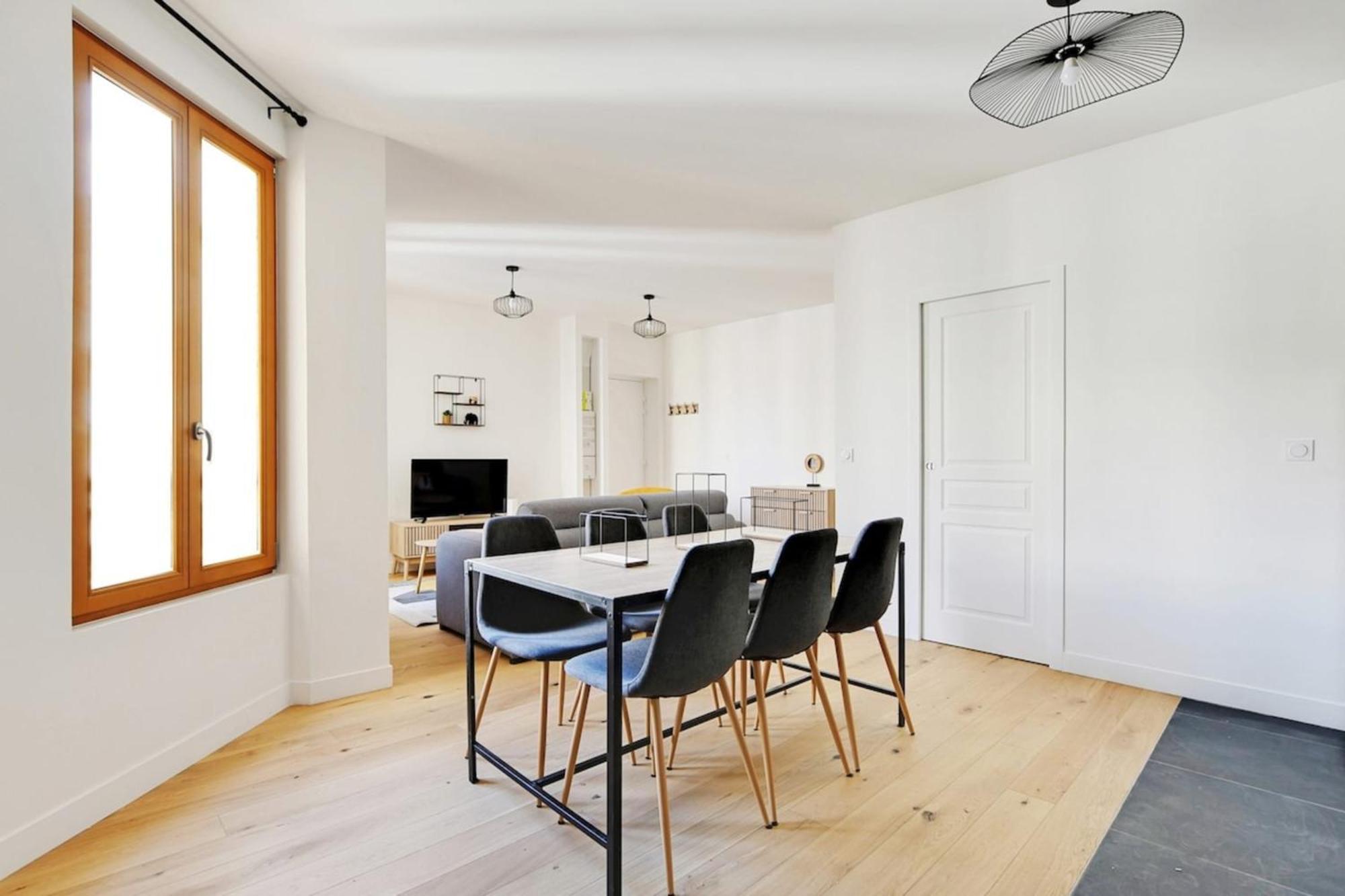 Holiday home Flexliving - - Fessart Paris
